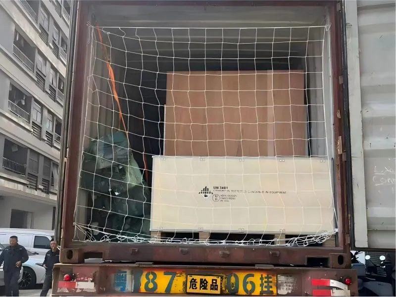 Optimized Container Loading Solutions of solar street light-Yahua lighting.webp